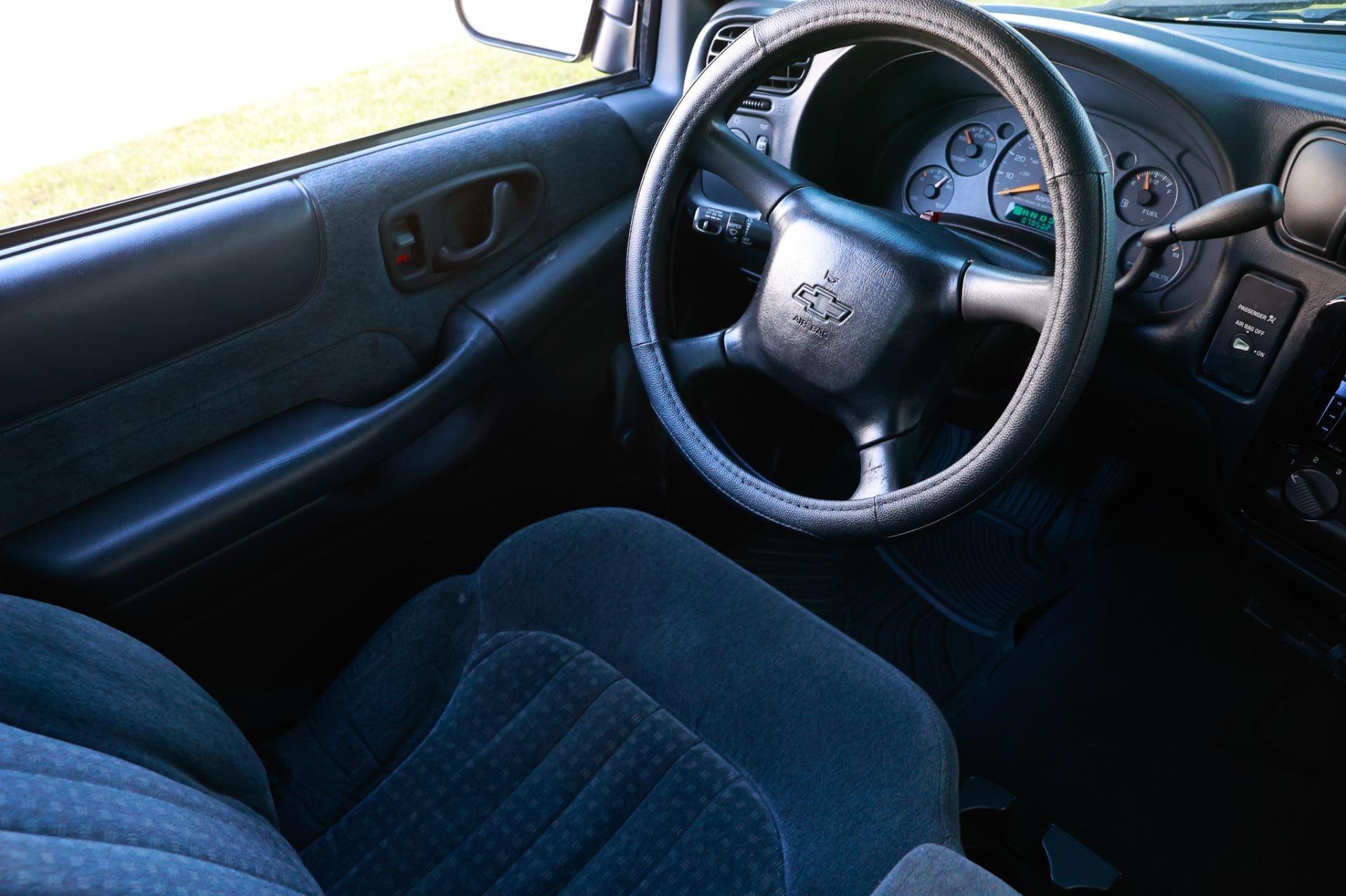 2000 Chevrolet S-10