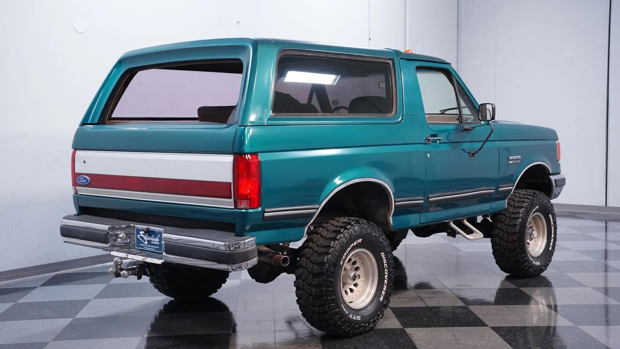1989 Ford Bronco XLT