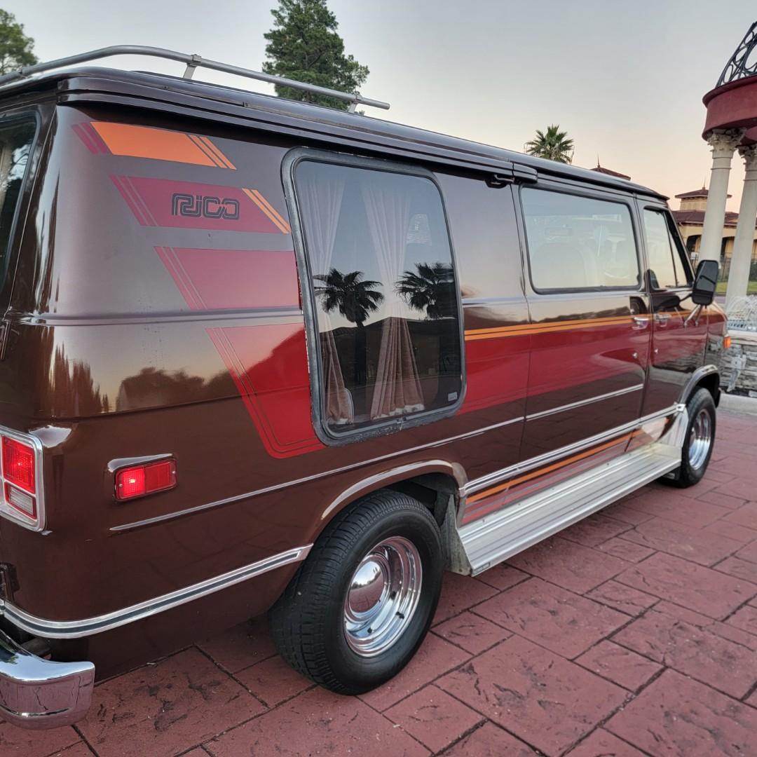 1979 Chevy G20 Vista III