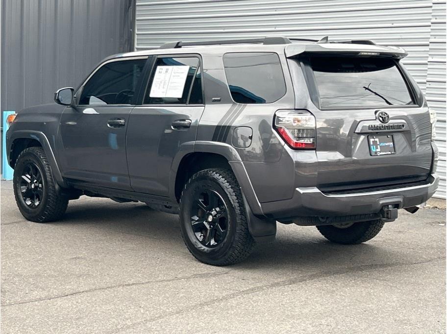 2014 Toyota 4Runner SR5 - 4