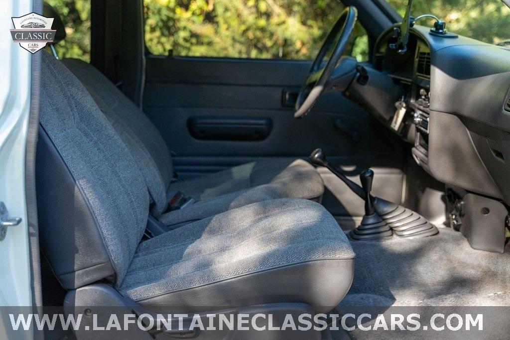 1989 Toyota Pickup Deluxe 4×4