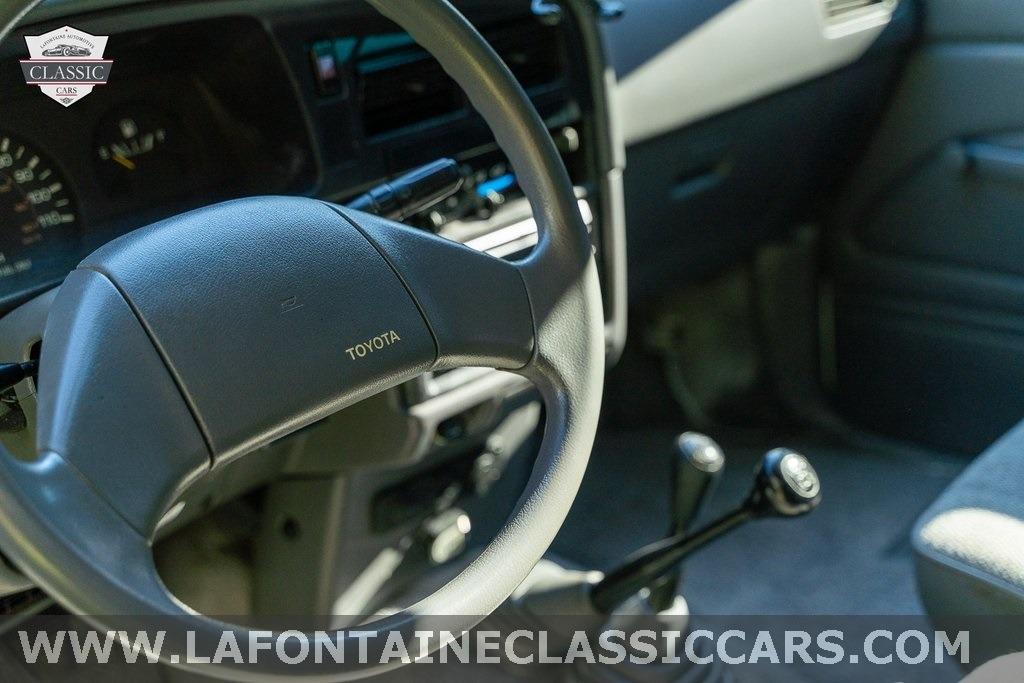 1989 Toyota Pickup Deluxe 4×4