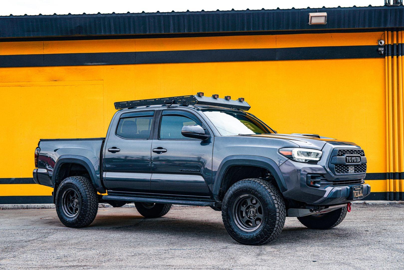 2021 Toyota Tacoma TRD Off-Road - 4