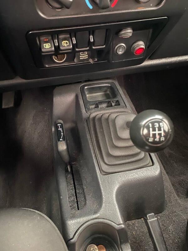 49k-Mile 2004 Jeep Wrangler X