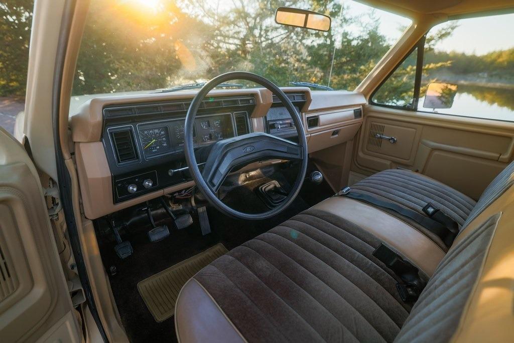 1983 Ford F-150 XL - 2