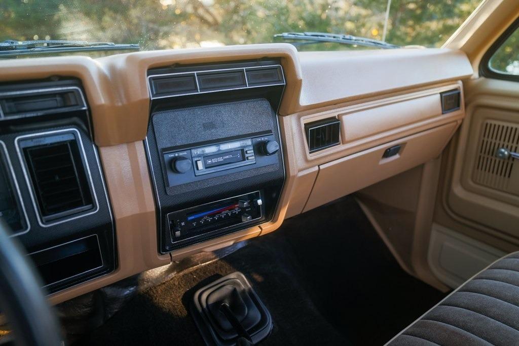 1983 Ford F-150 XL