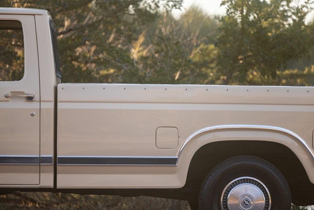 1983 Ford F-150 XL