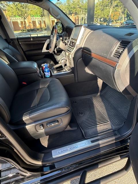 2021 Toyota Land Cruiser Heritage Edition