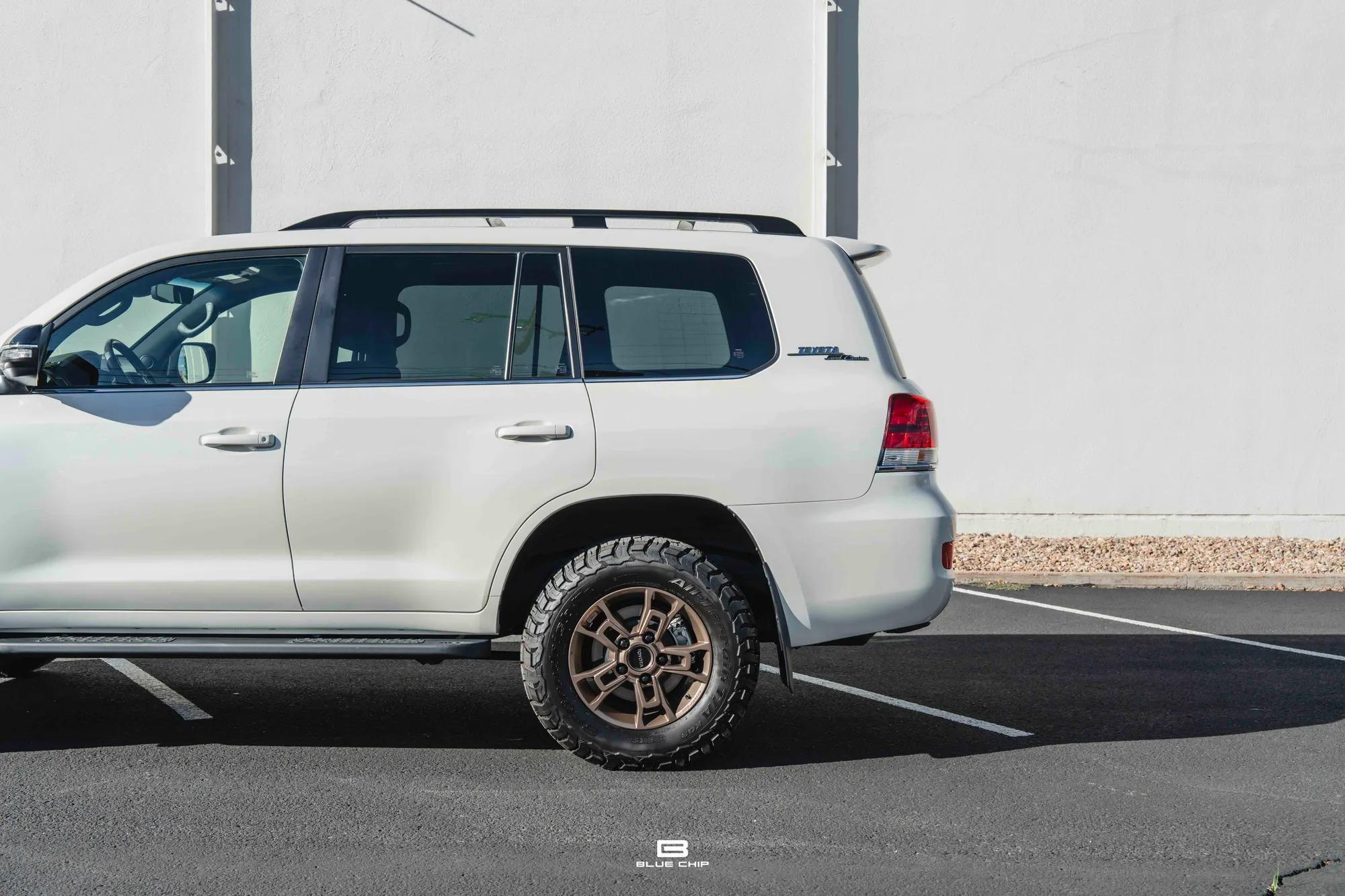 2021 Toyota Land Cruiser Heritage Edition