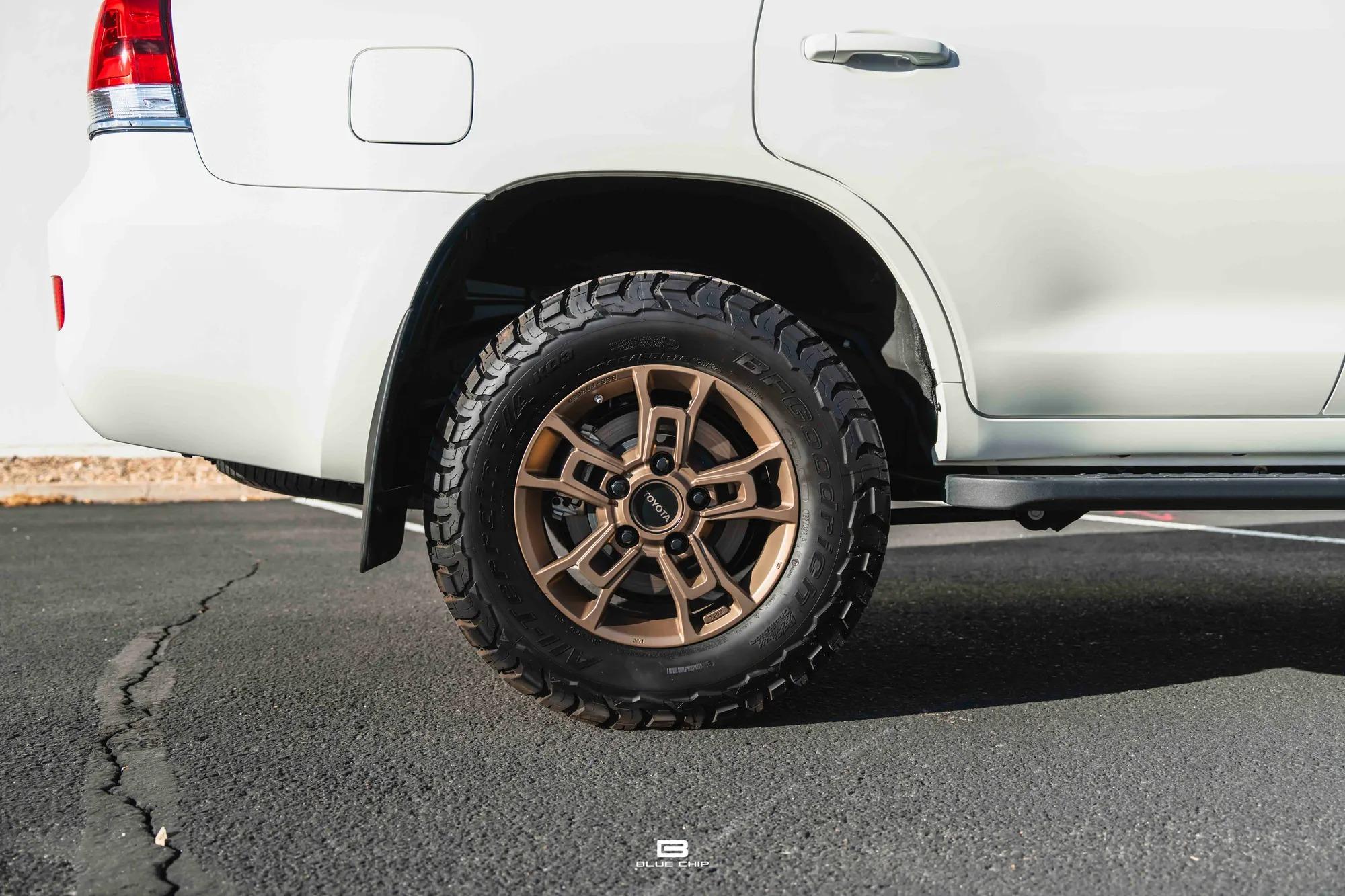 2021 Toyota Land Cruiser Heritage Edition