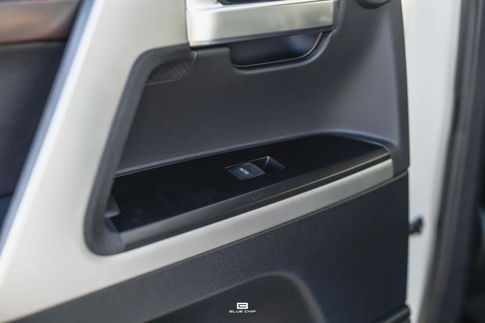 2021 Toyota Land Cruiser Heritage Edition