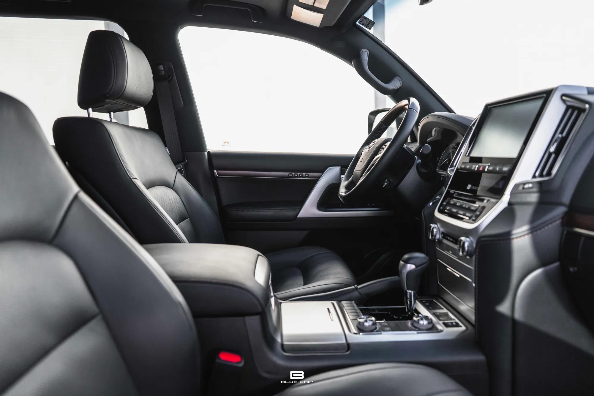 2021 Toyota Land Cruiser Heritage Edition