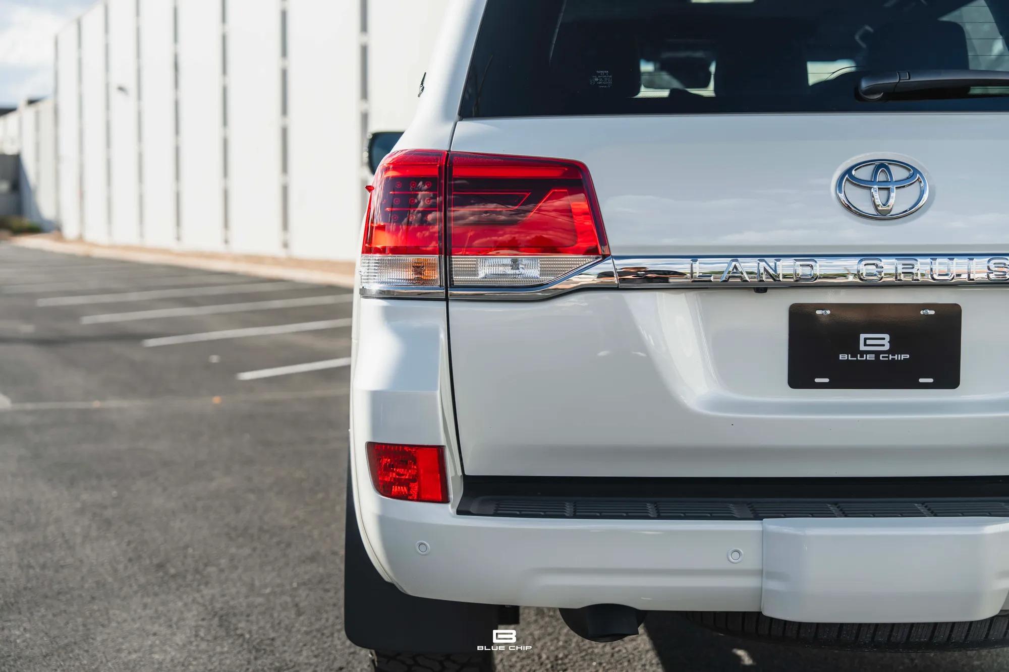 2021 Toyota Land Cruiser Heritage Edition