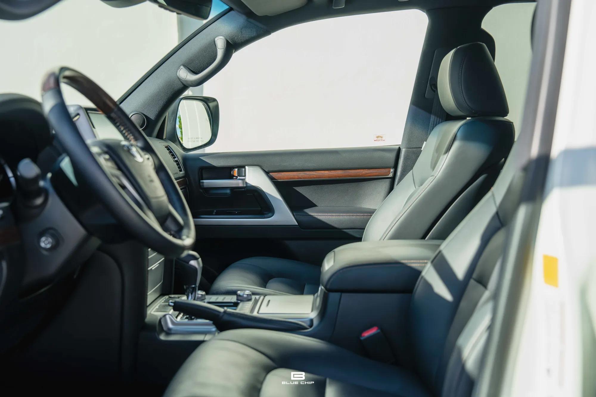 2021 Toyota Land Cruiser Heritage Edition