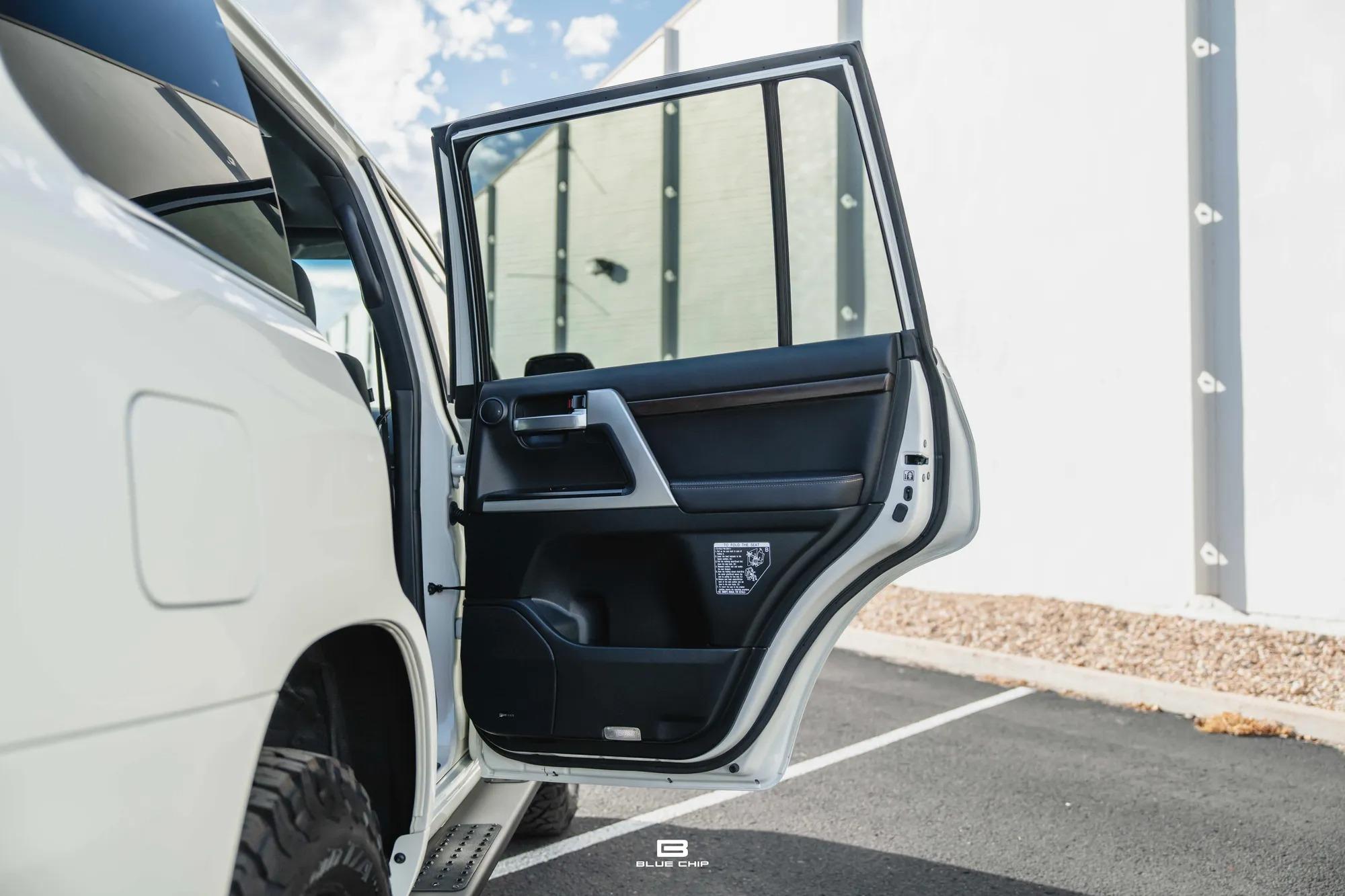 2021 Toyota Land Cruiser Heritage Edition