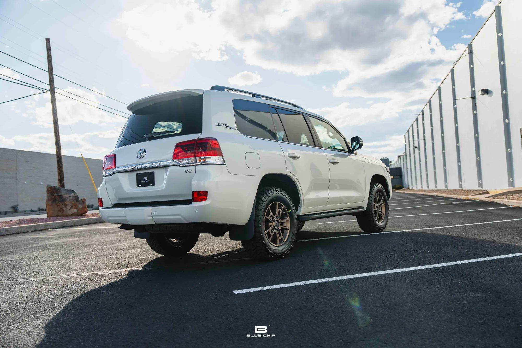 2021 Toyota Land Cruiser Heritage Edition
