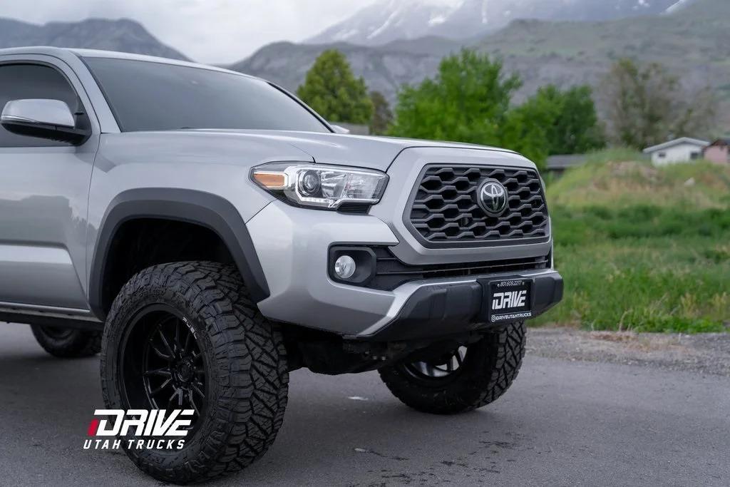 2021 Toyota Tacoma TRD Off-Road - 3