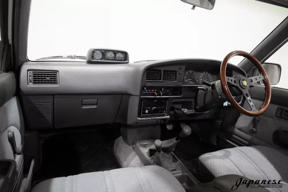 1990 Toyota Hilux LN106 Pickup