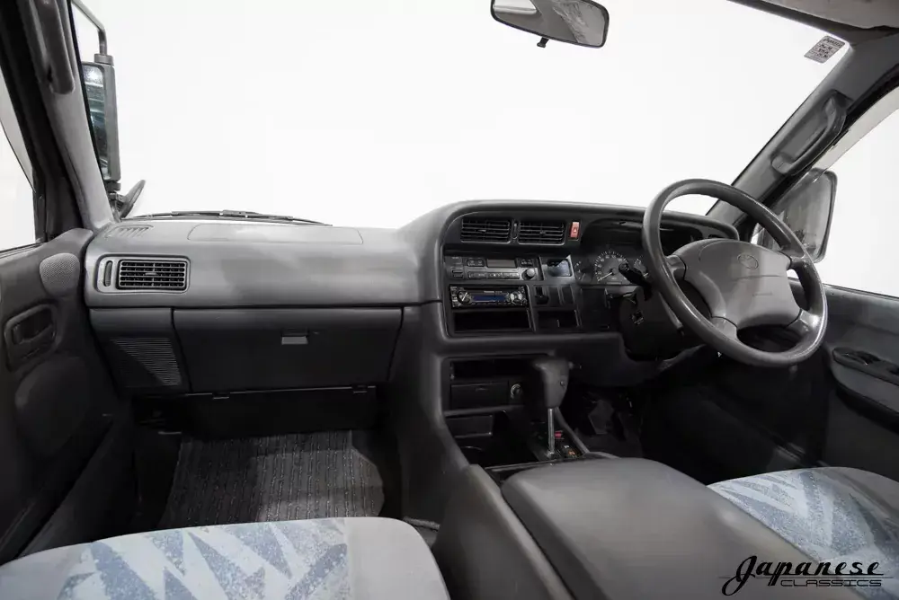 1996 Toyota HiAce Club Field Overland