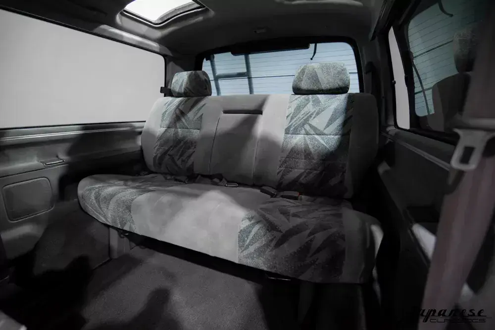 1996 Toyota HiAce Club Field Overland