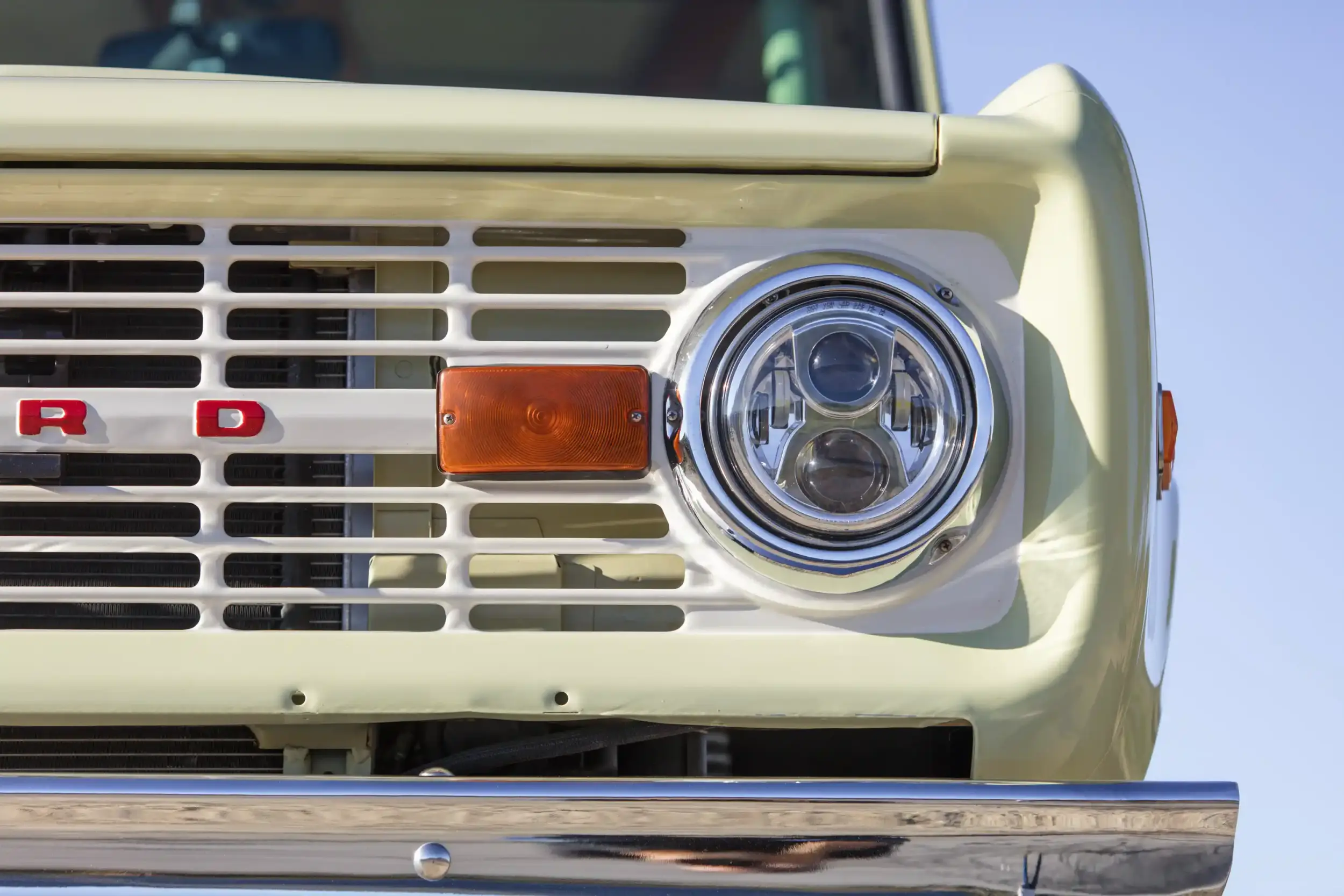 Coyote Powered 1972 Ford Bronco