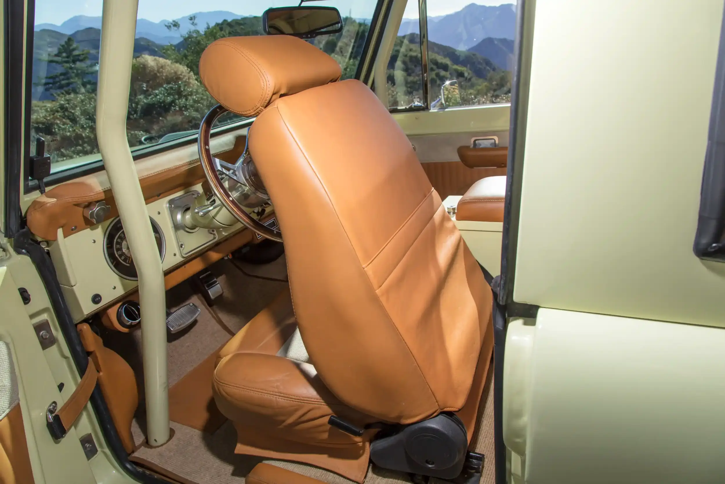 Coyote Powered 1972 Ford Bronco