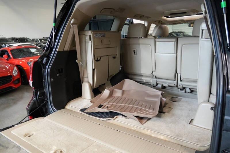 2011 Toyota Land Cruiser