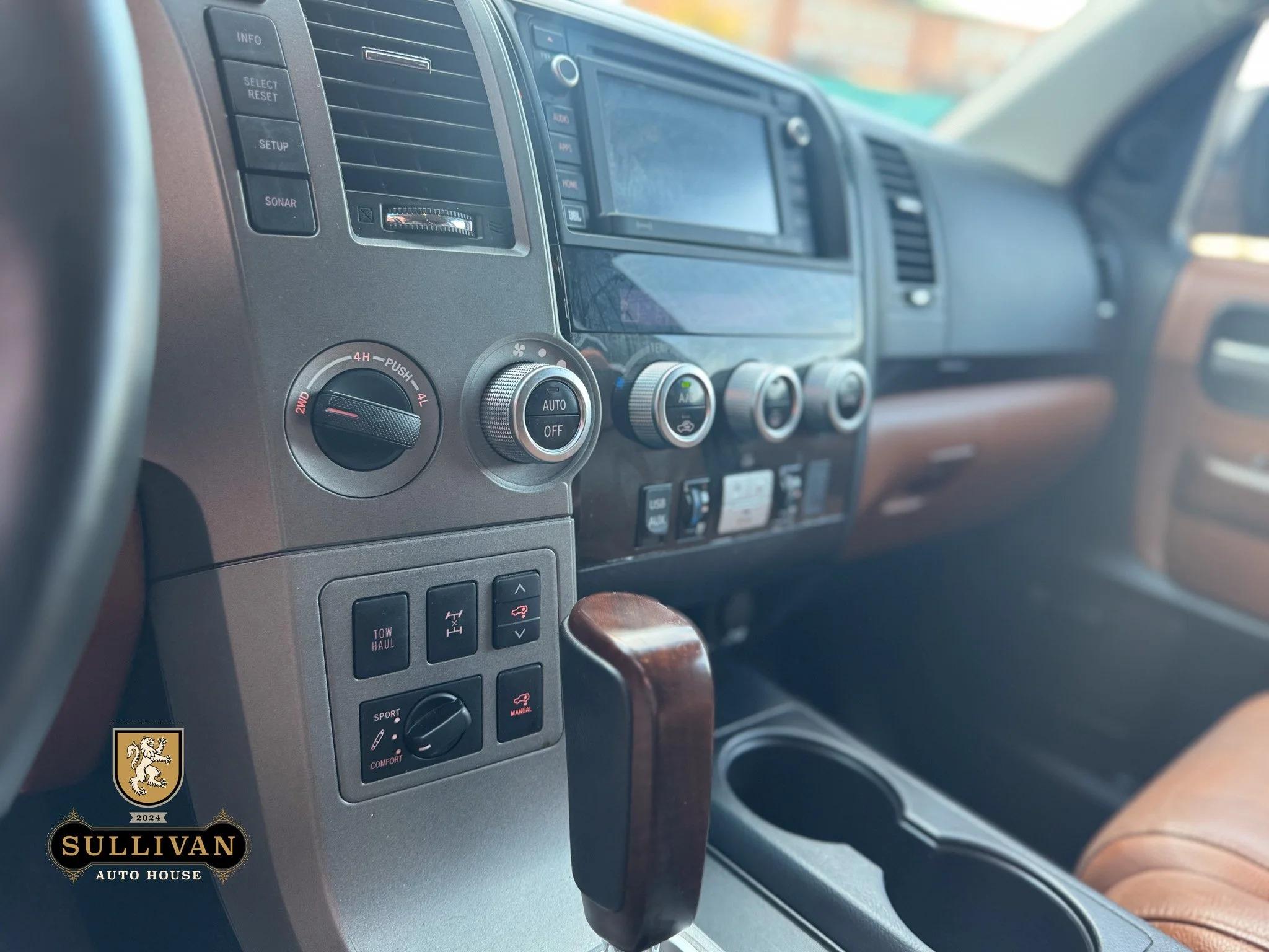 2016 Toyota Sequoia Platinum