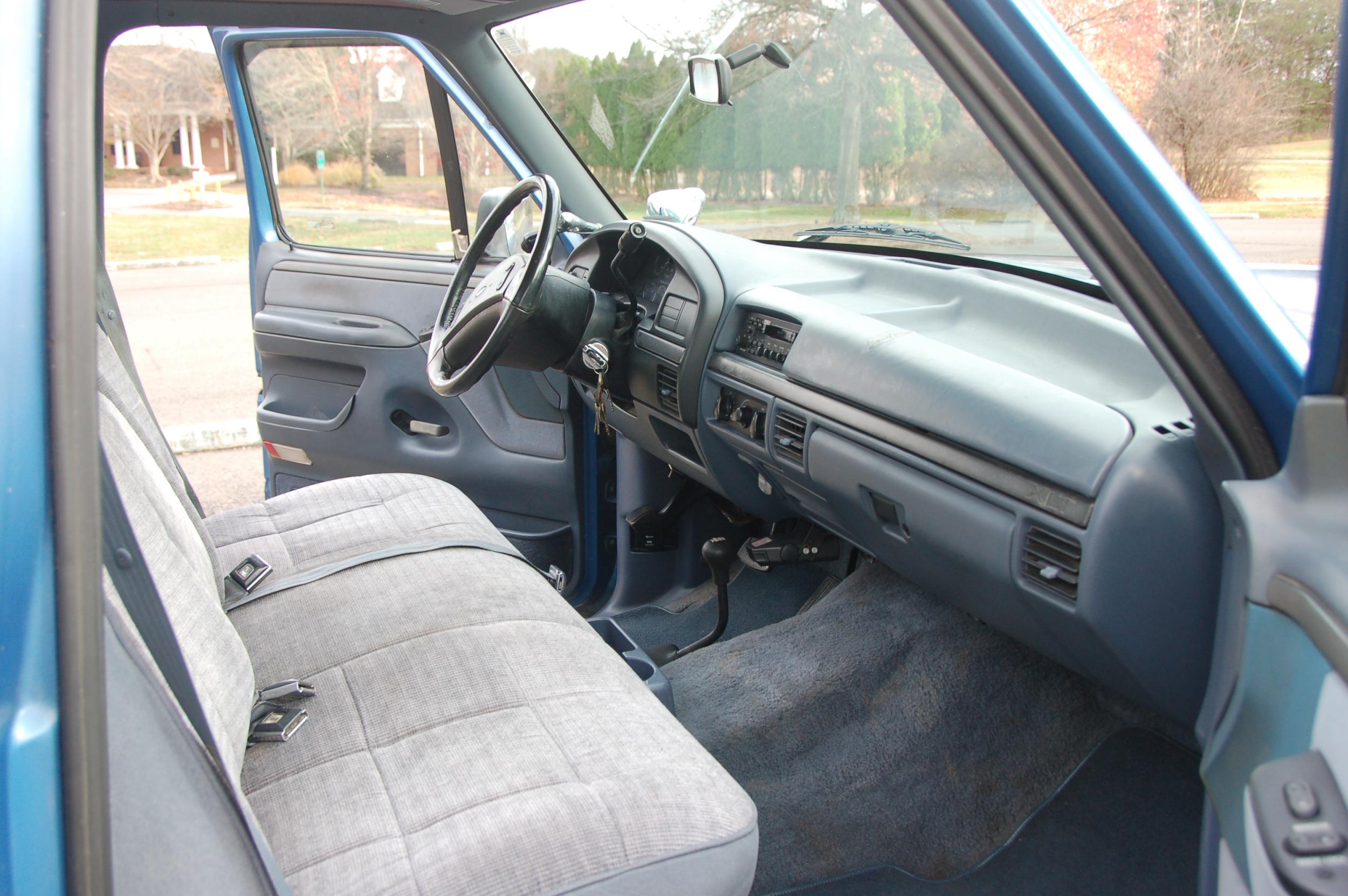 77k-Mile 1993 Ford F-150 XLT 4×4