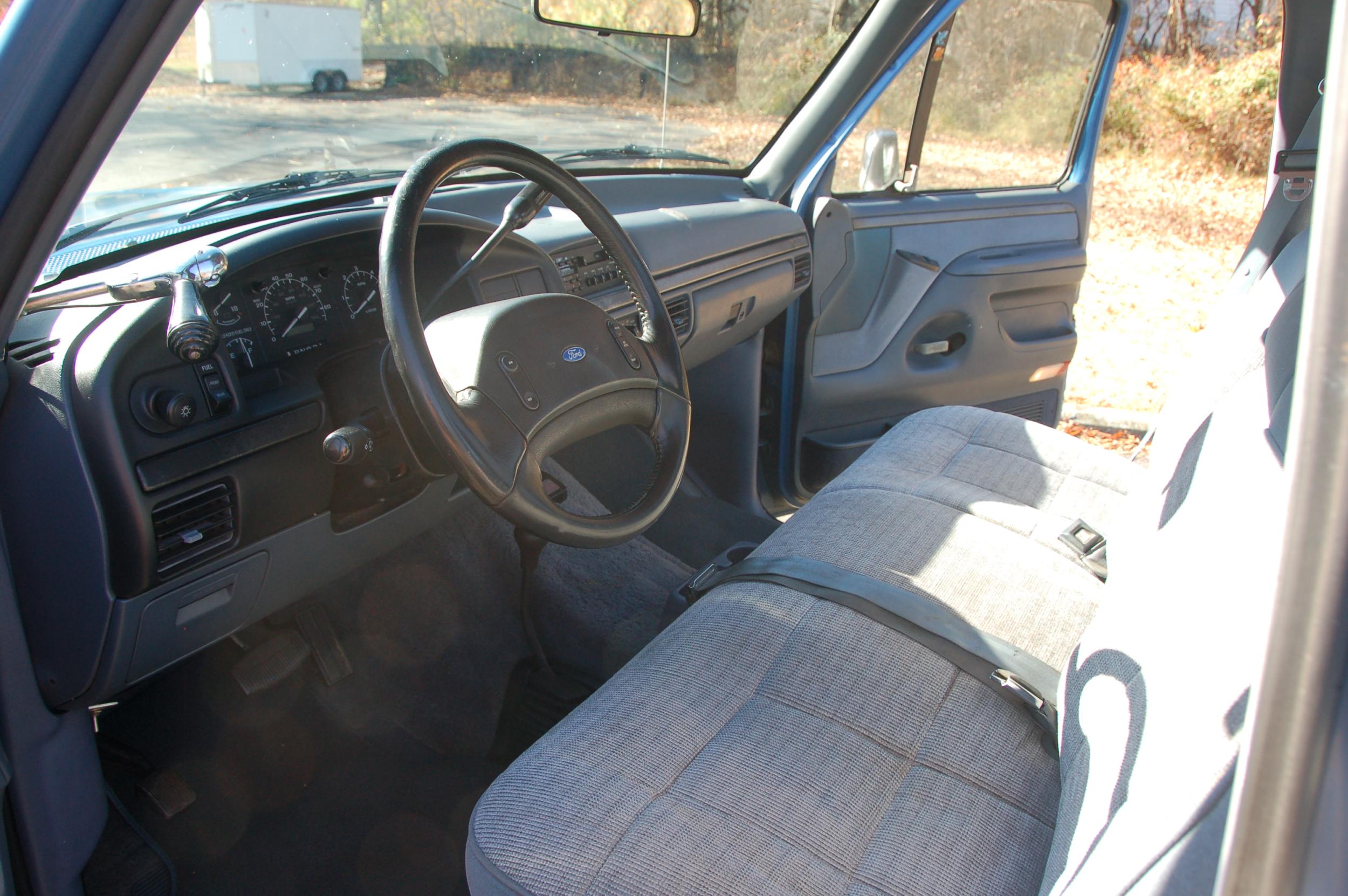 77k-Mile 1993 Ford F-150 XLT 4×4
