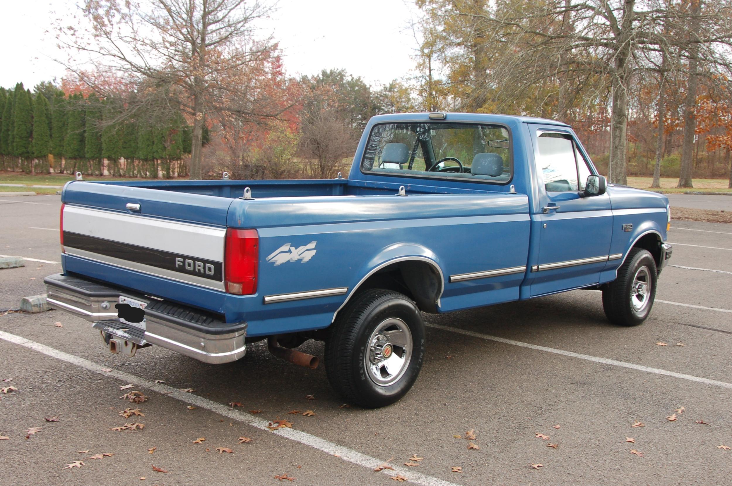 77k-Mile 1993 Ford F-150 XLT 4×4 - 5