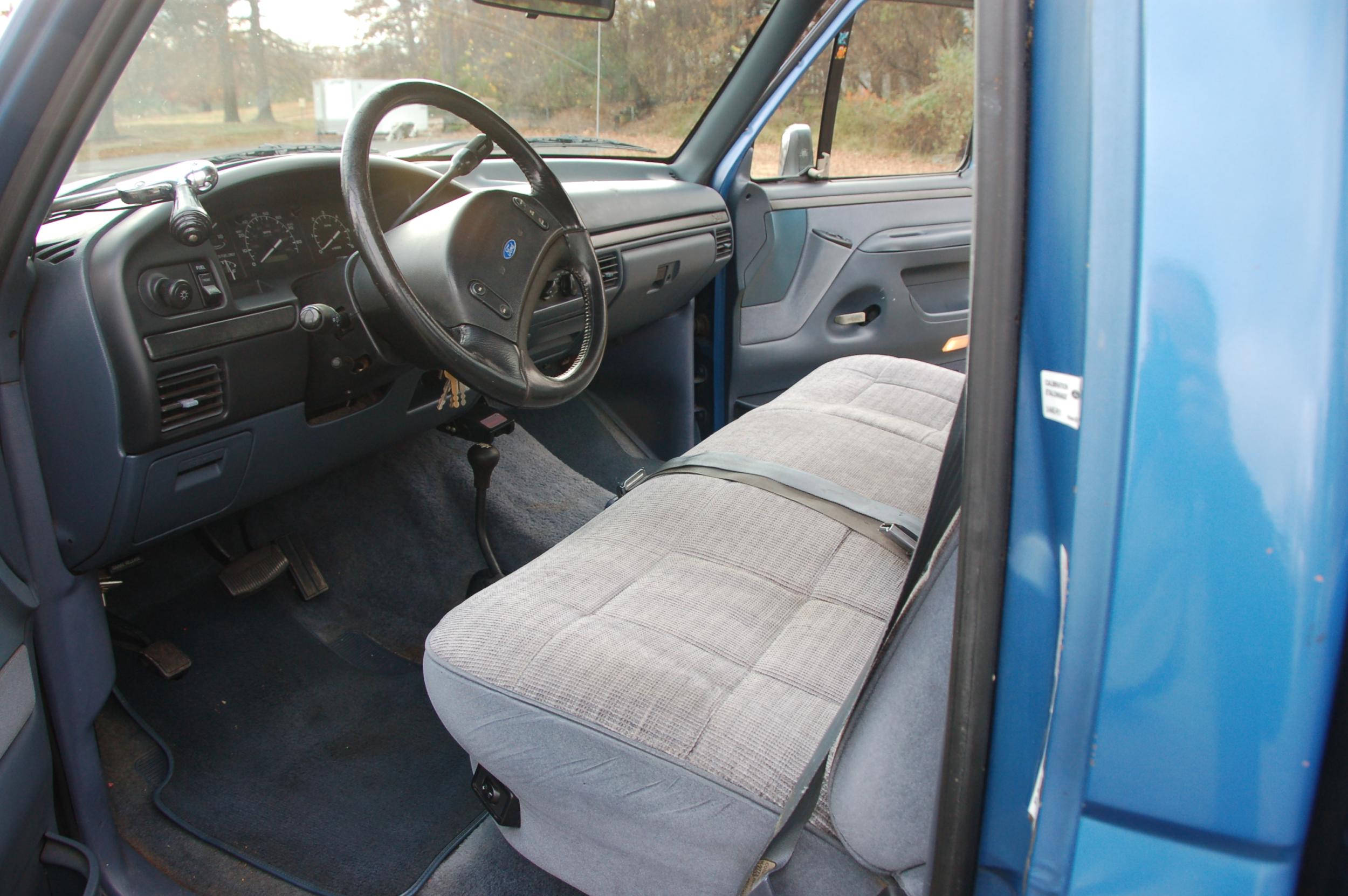 77k-Mile 1993 Ford F-150 XLT 4×4