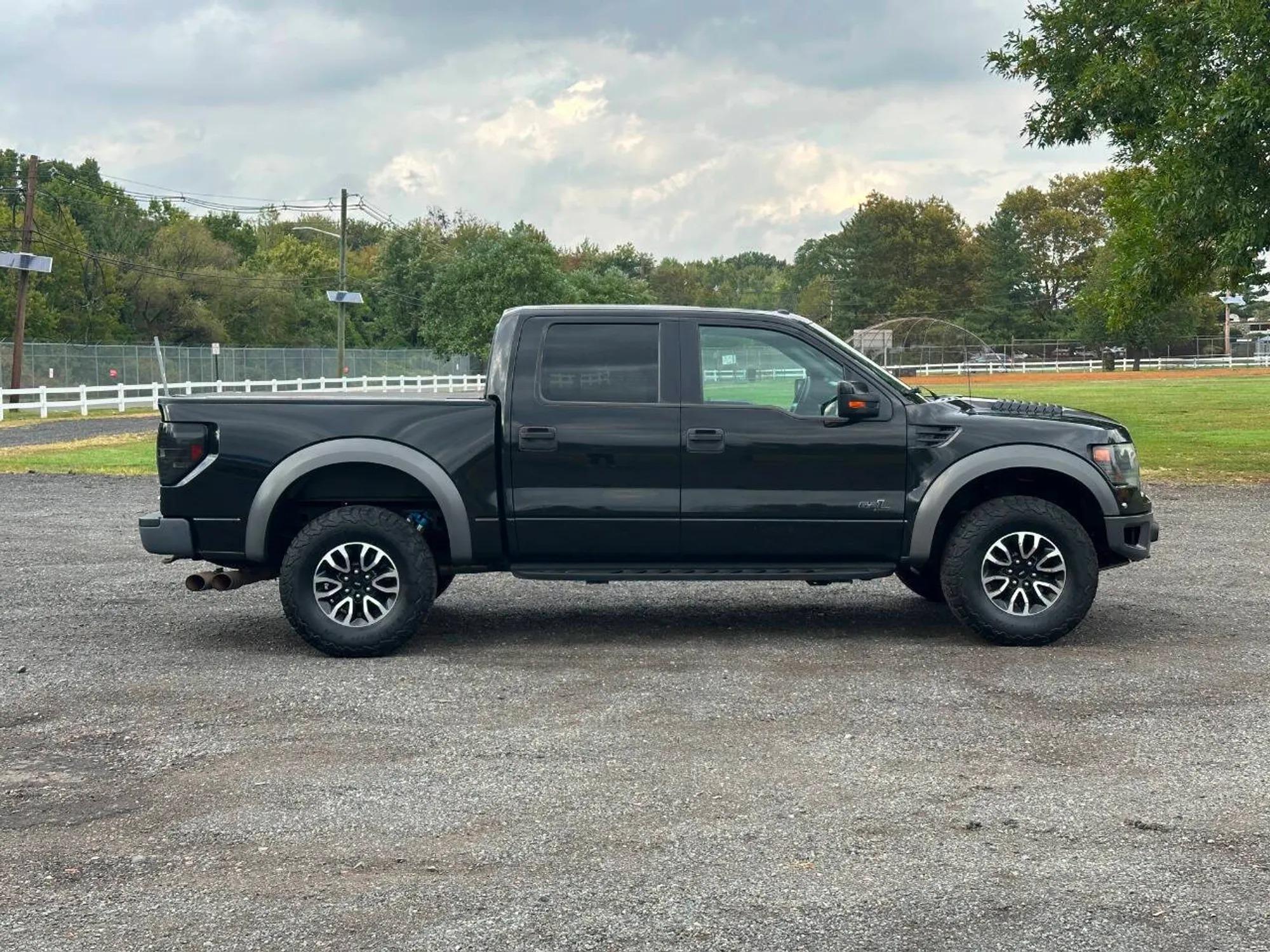 2014 Ford F-150 SVT Raptor - 3