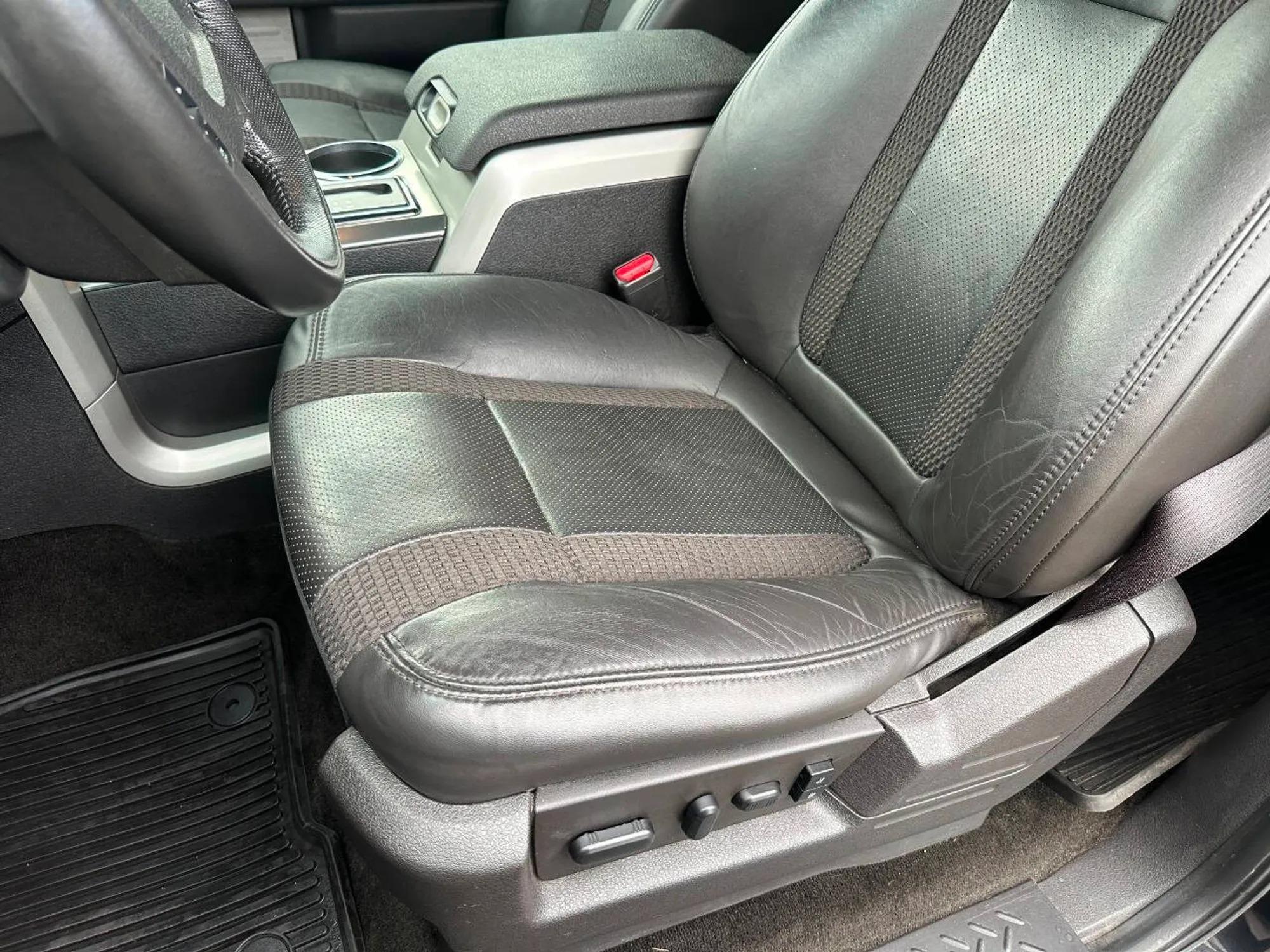 2014 Ford F-150 SVT Raptor