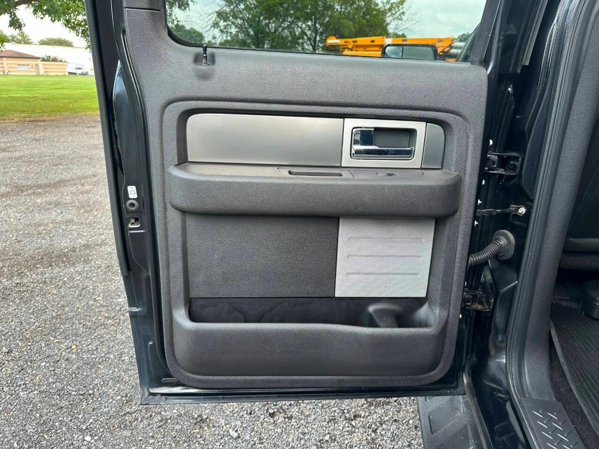 2014 Ford F-150 SVT Raptor