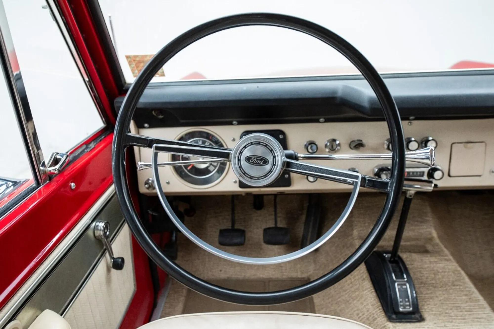 1971 Ford Bronco Sport