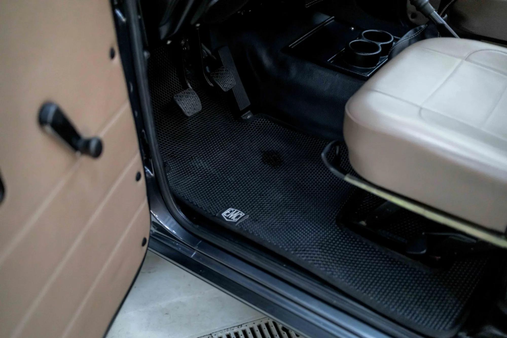 1993 Mercedes-Benz 250 GD