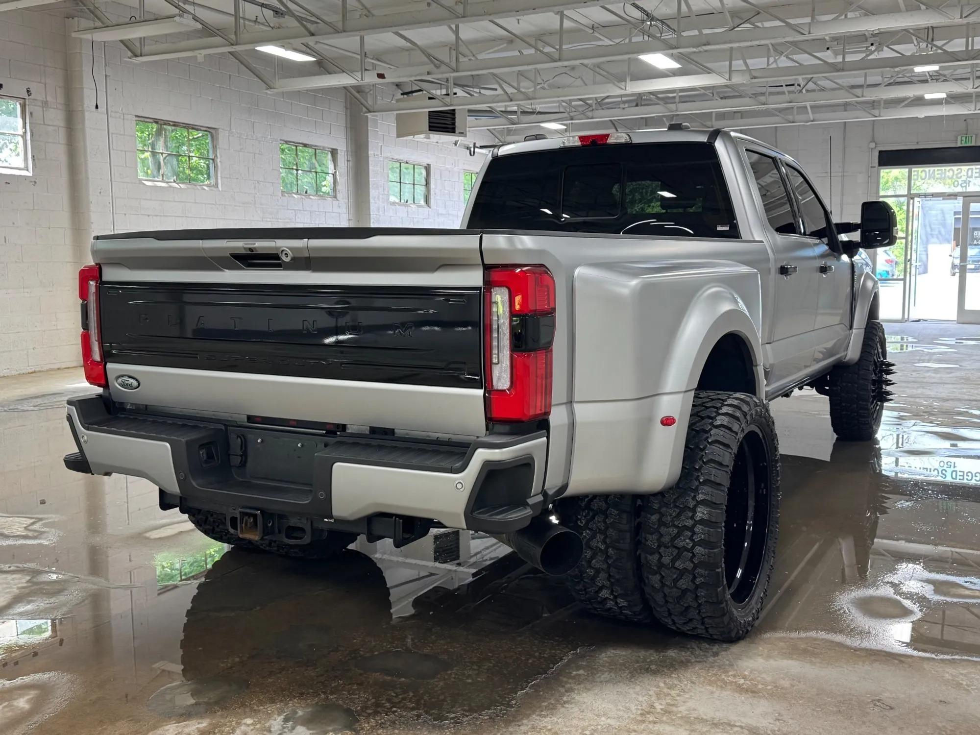 2024 Ford F-450 Super Duty Platinum - 5