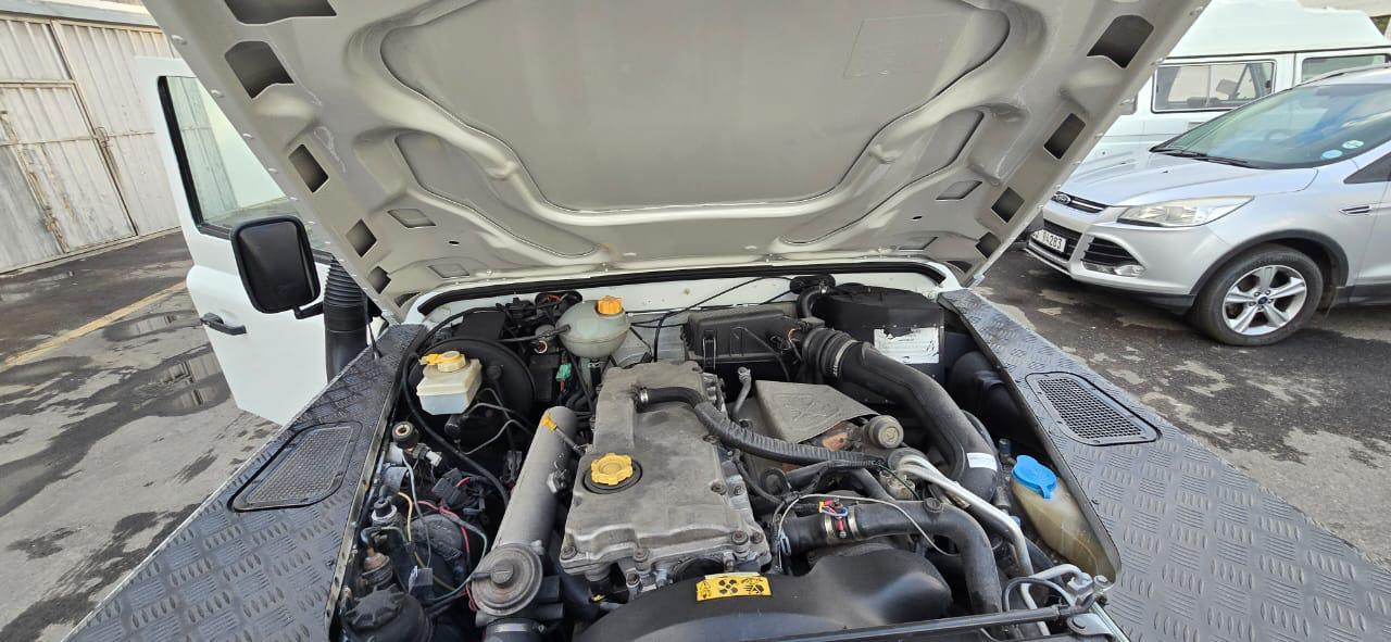 Td5-Powered 1999 Land Rover Defender 110