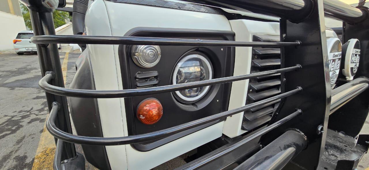 Td5-Powered 1999 Land Rover Defender 110