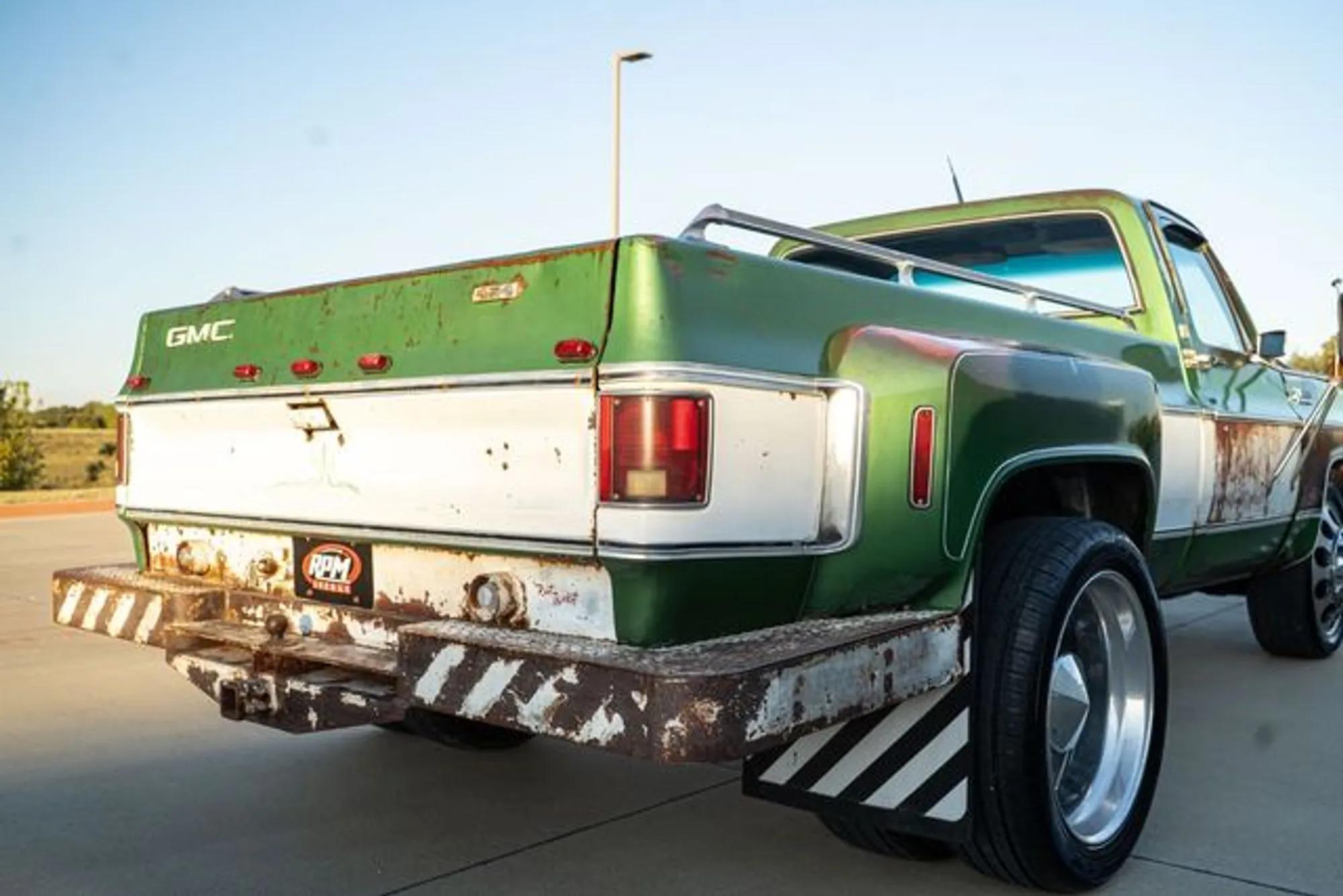 1974 GMC 3500 Custom Dually