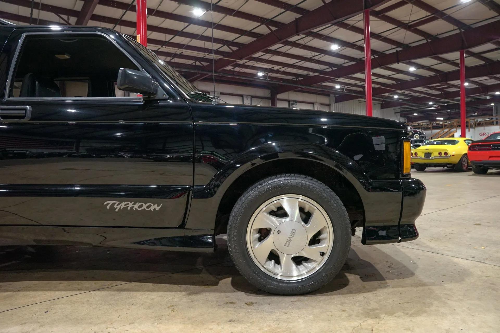 1992 GMC Typhoon