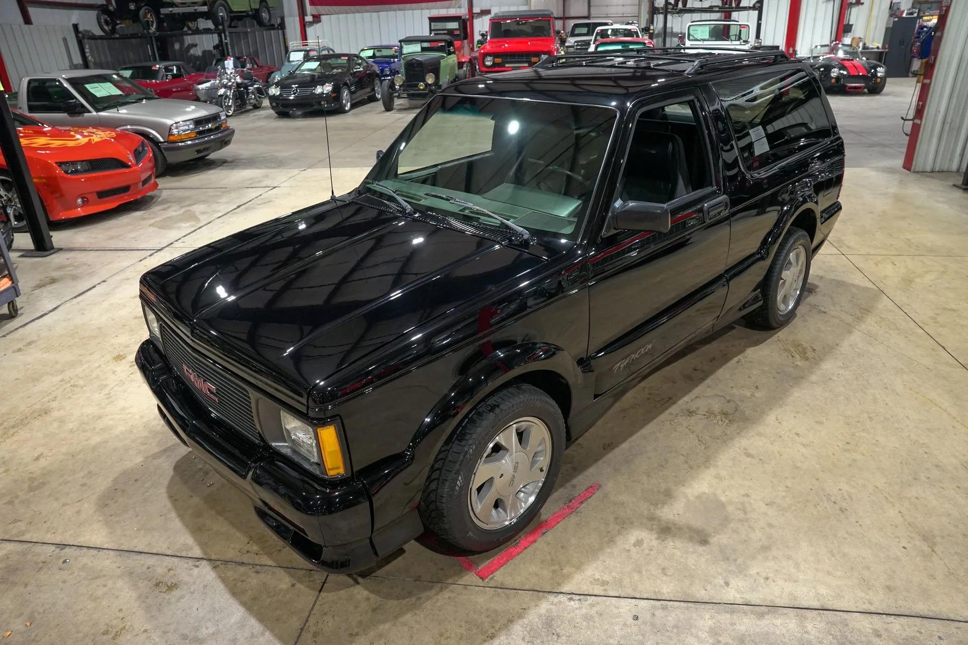 1992 GMC Typhoon - 2
