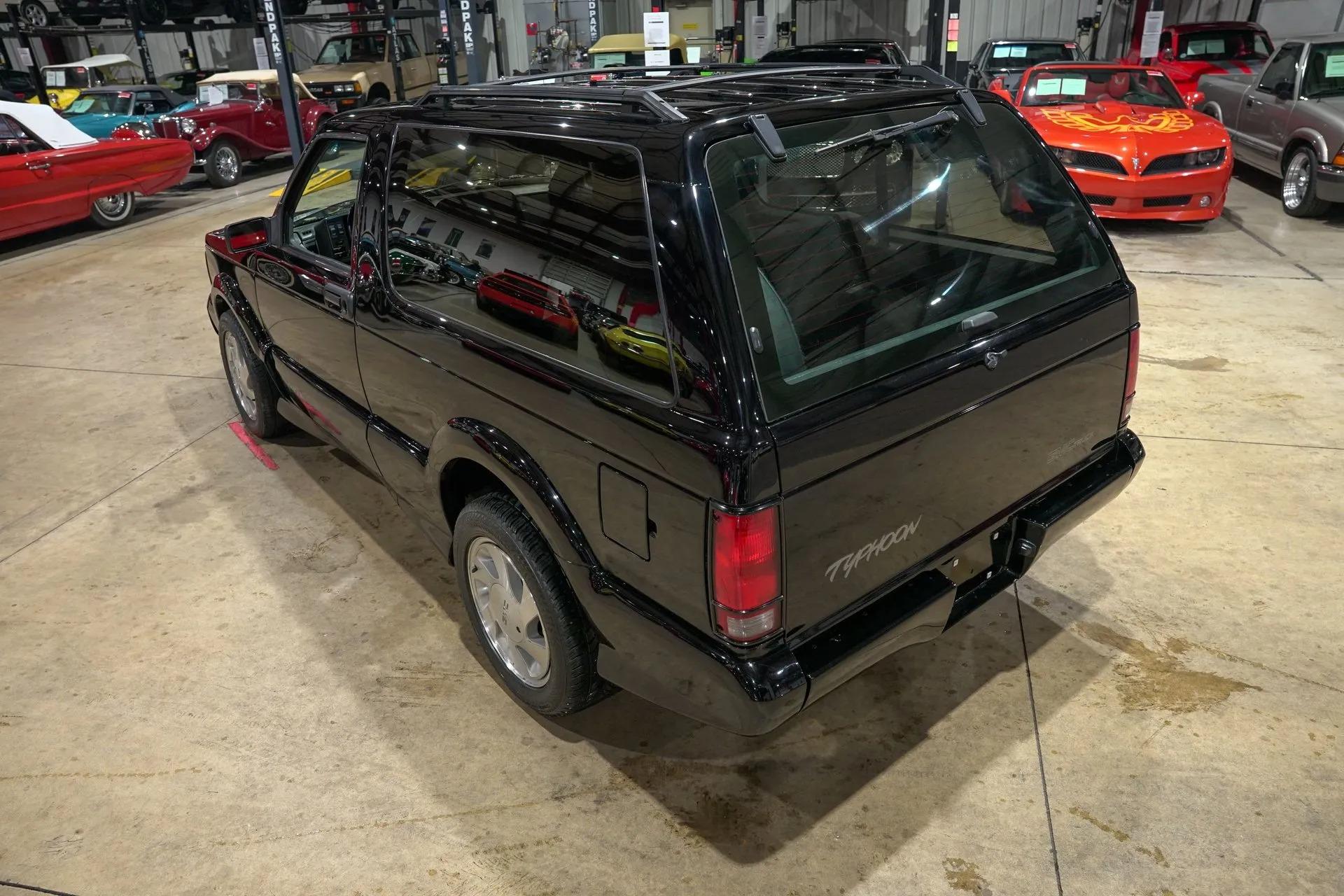 1992 GMC Typhoon