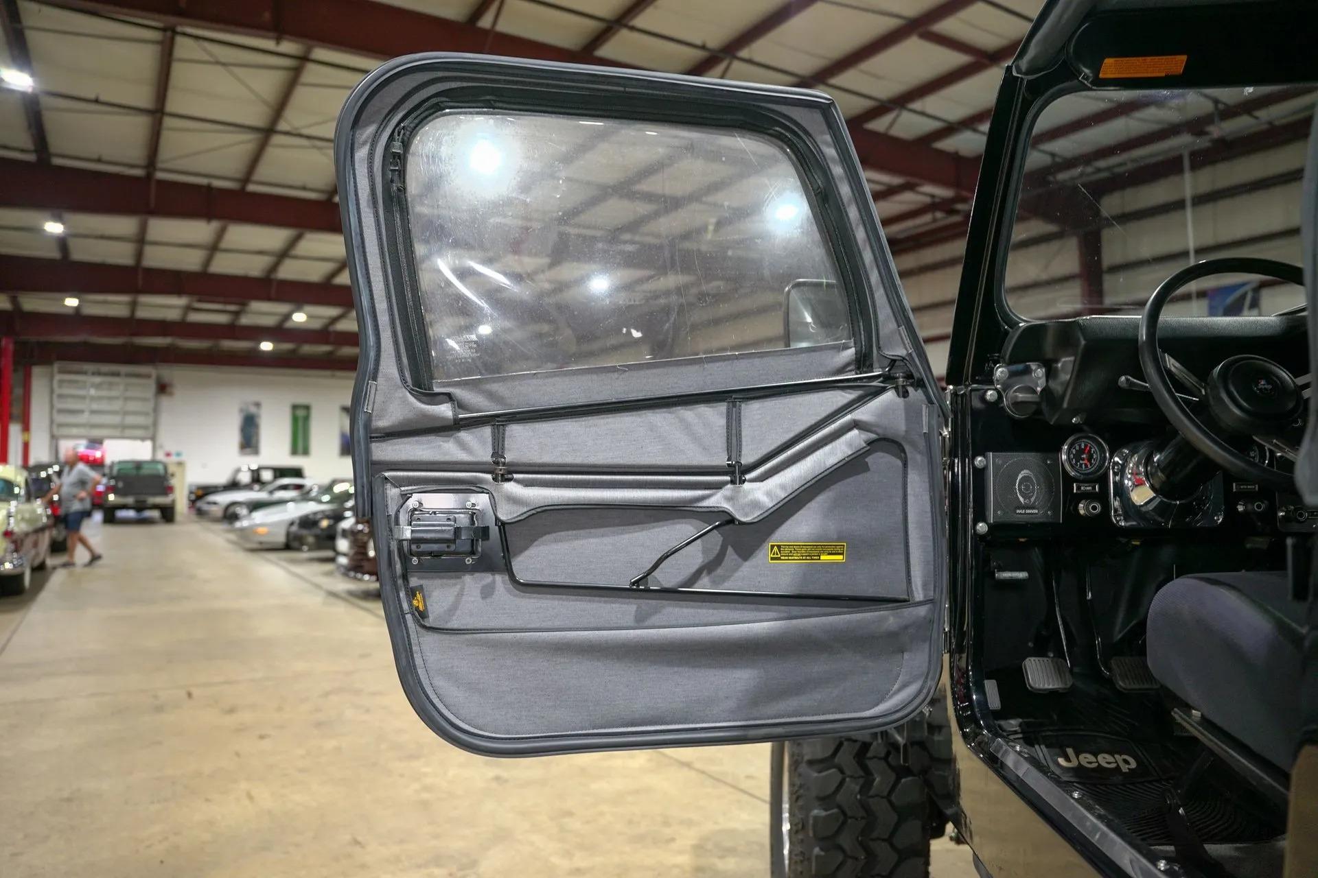 1986 Jeep CJ-7 Laredo