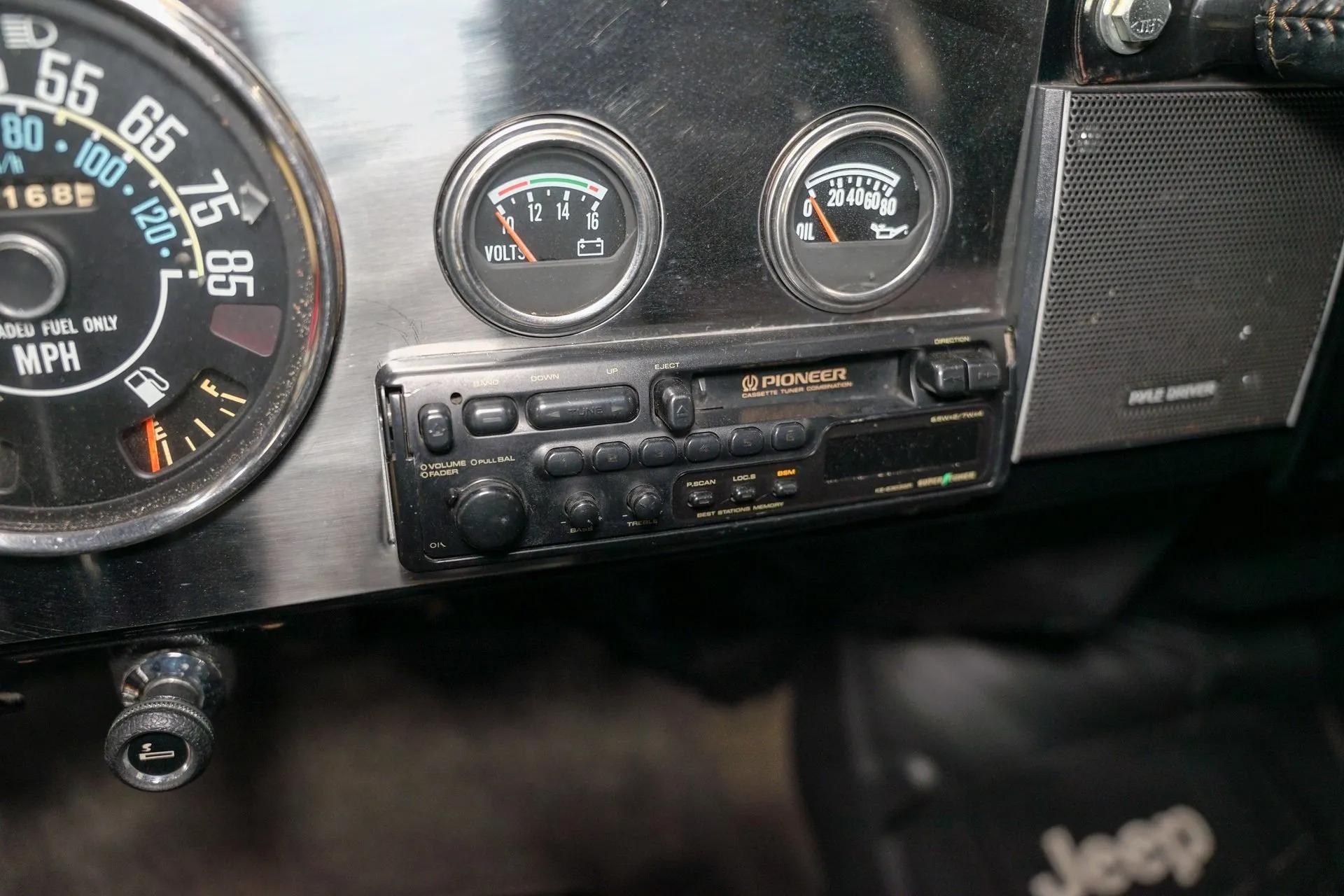 1986 Jeep CJ-7 Laredo