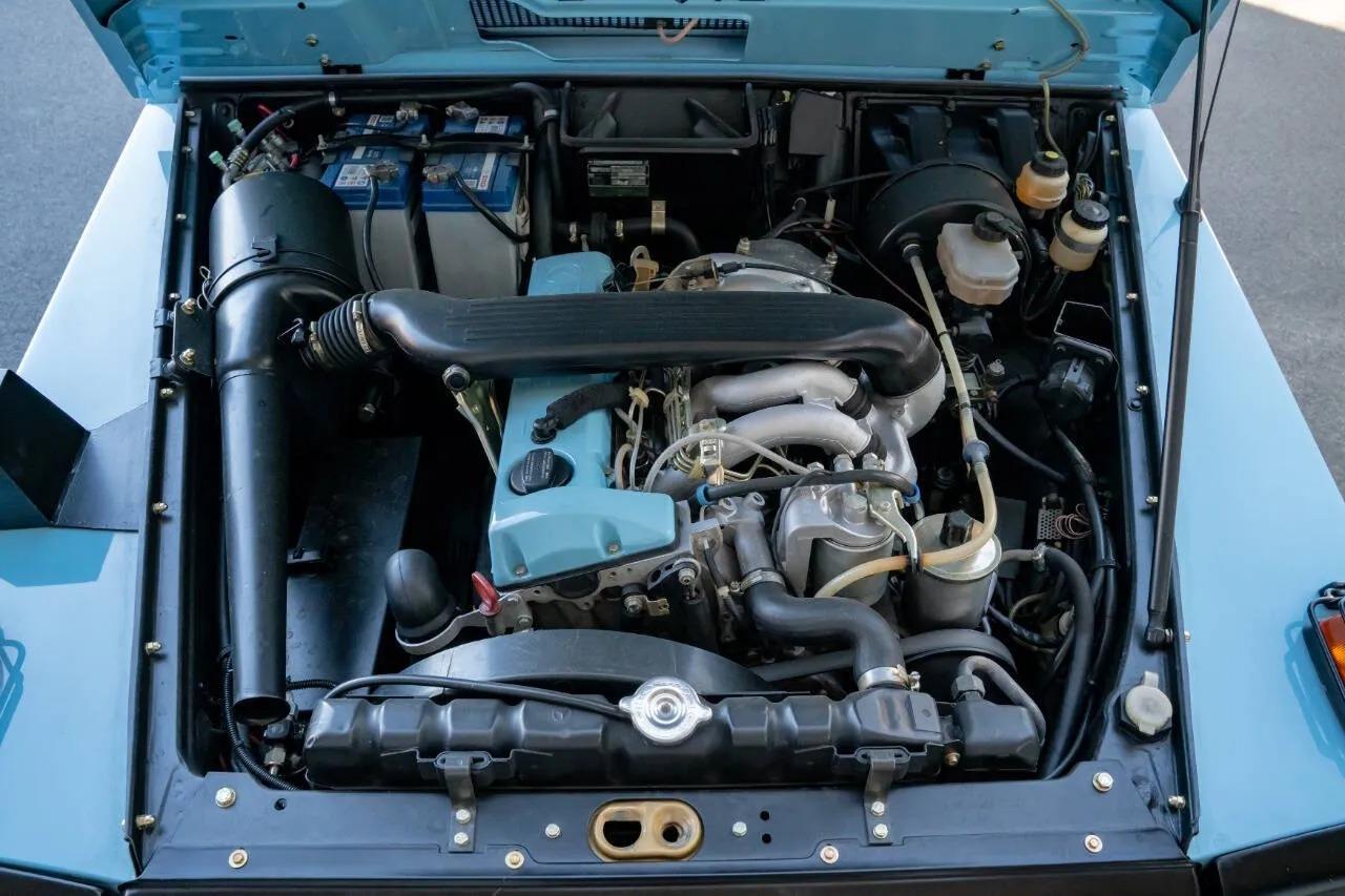 Restored 1990 Mercedes-Benz 250GD Wolf - 4