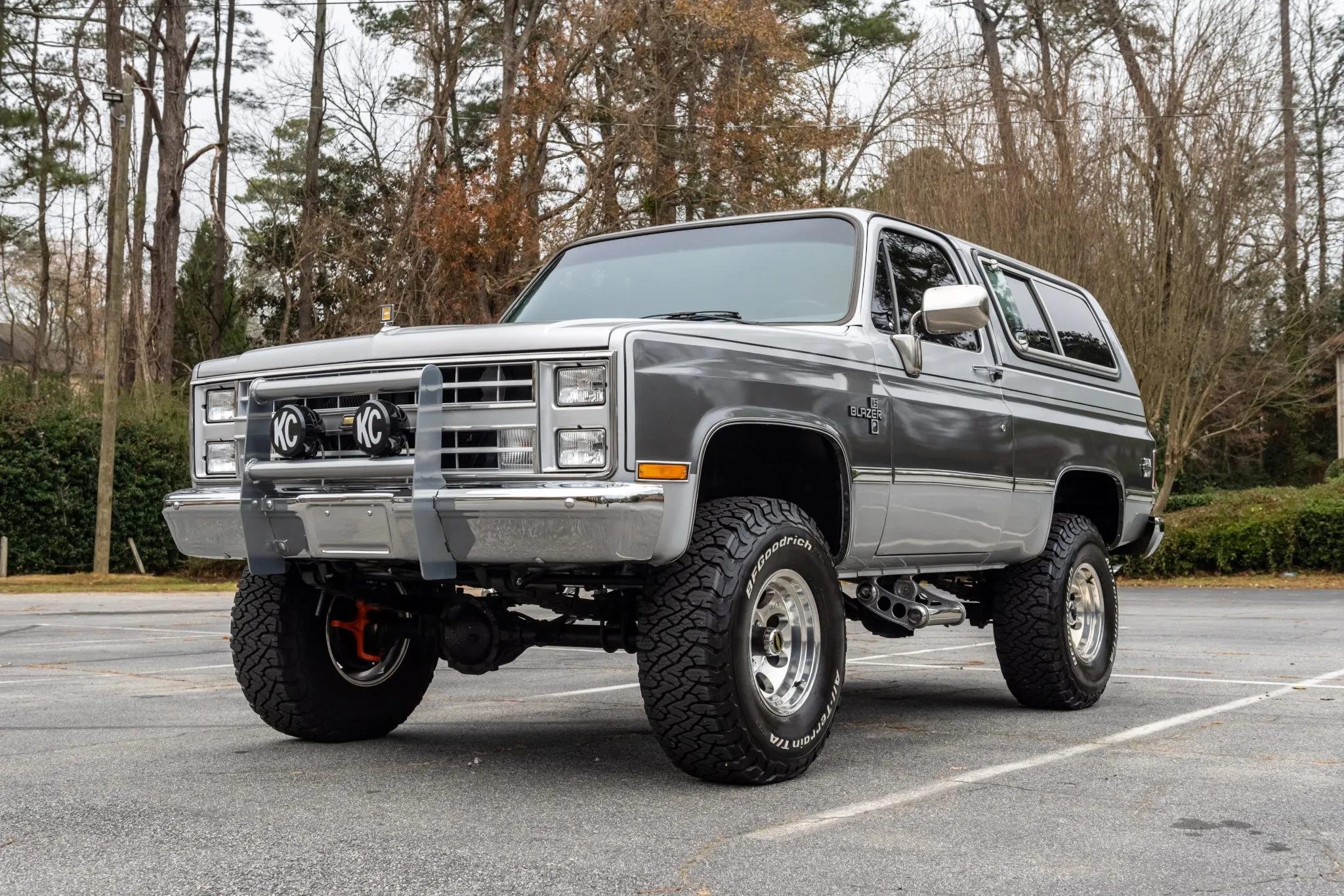 LS-Powered 1987 Chevrolet K5 Blazer Silverado - 4