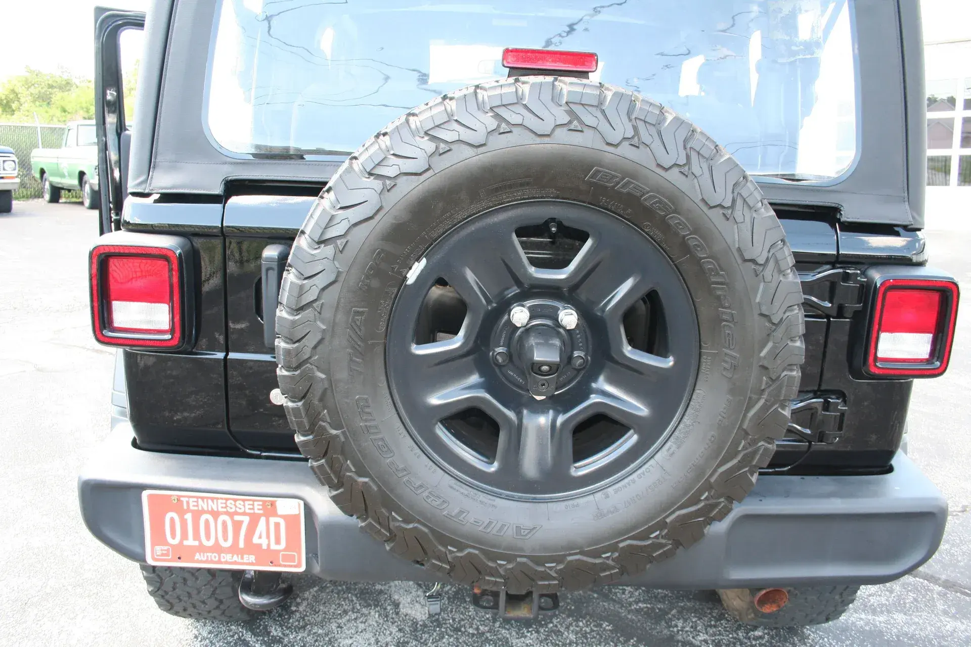 22k-Mile 2020 Jeep Wrangler Sport