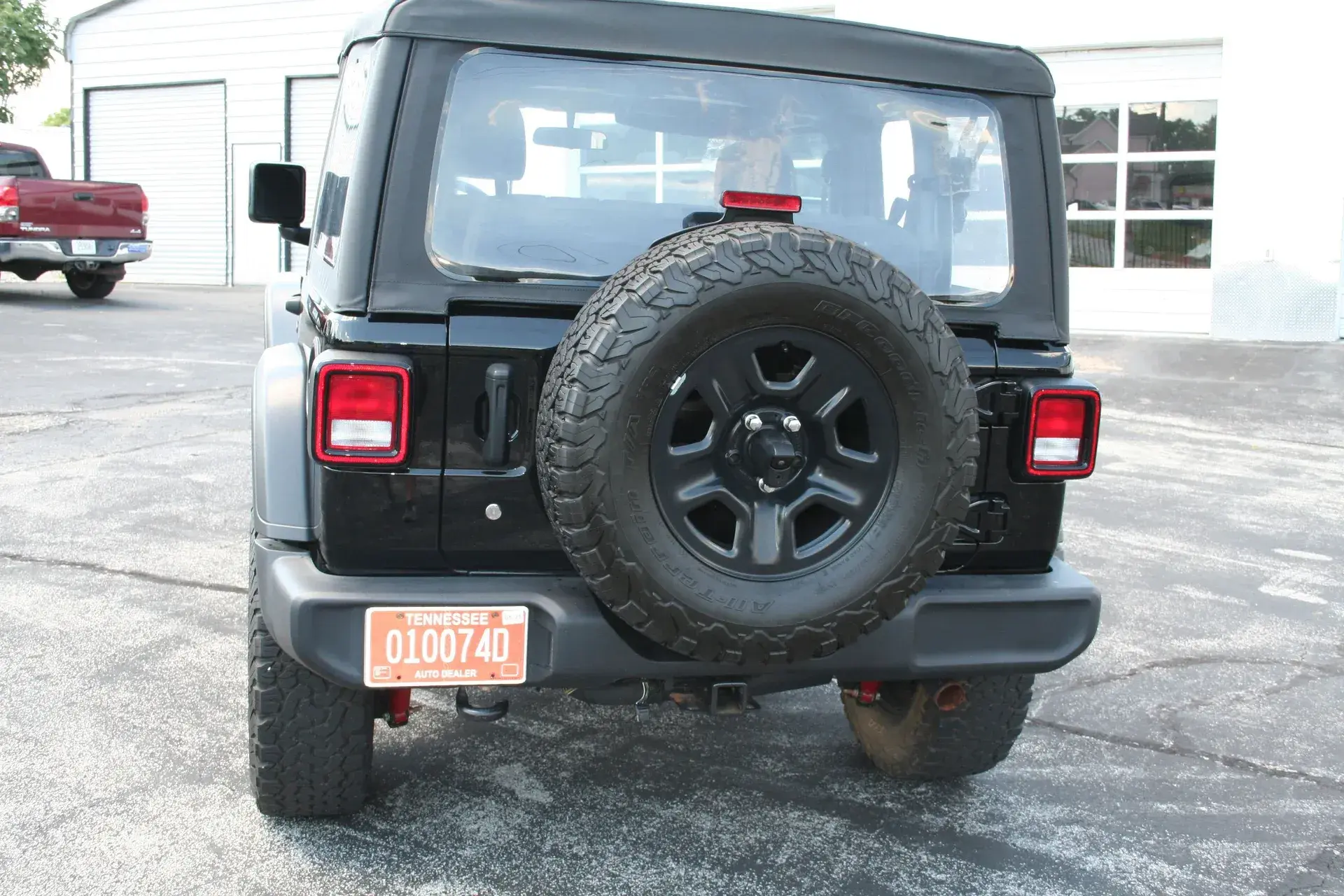 22k-Mile 2020 Jeep Wrangler Sport